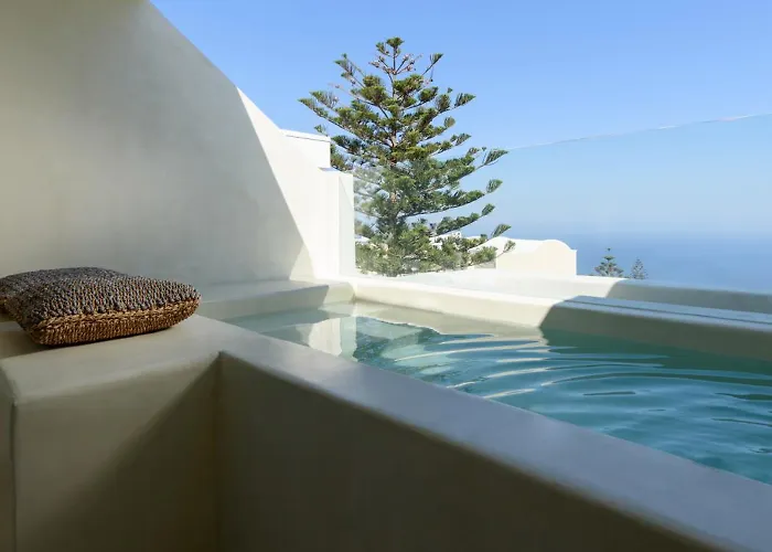 Bed & Breakfast Divelia East 4*