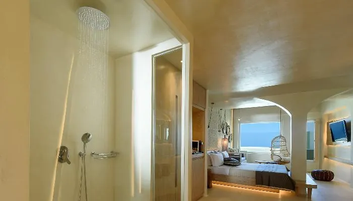 Bed and breakfast Divelia East