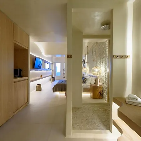 Divelia East 4* Imerovigli (Santorini)
