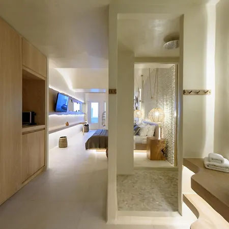 B&B Divelia East 4*