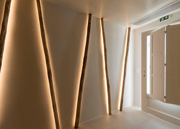 Divelia East Имеровигли